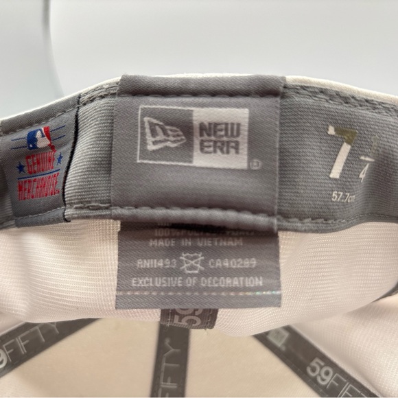 Cincinnati Reds MLB NL New Era White 59fifty 7 1/4 Genuine MerchandiseFitted Hat - Picture 13 of 15